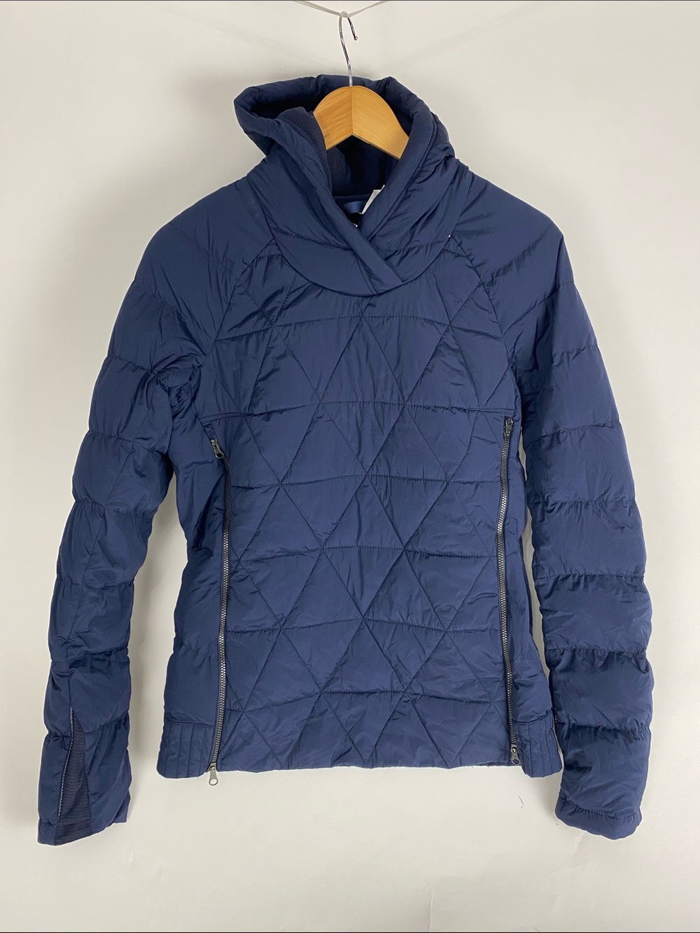 LULULEMON Fluffed Up Pullover Inkwell Blue 800-fill down jacket size 8